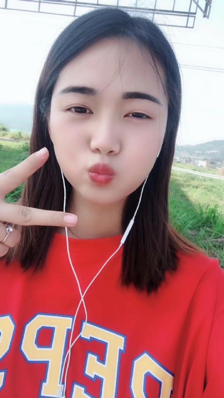 深拥必定温暖的第一张照片--南宁认干亲服务网