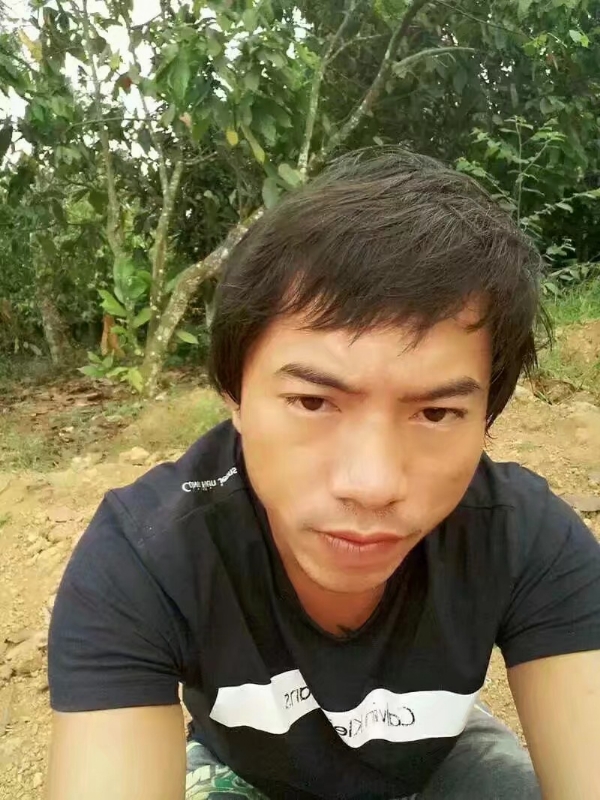 若是梦、苏醒的第一张照片--南宁认干亲服务网